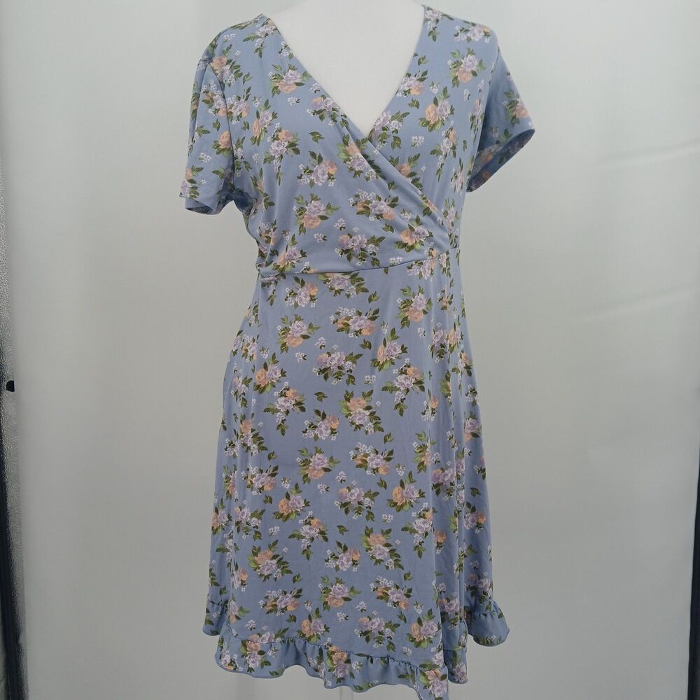 womens so clothing size medium blue floral wrap dress cottagecore cute sweet